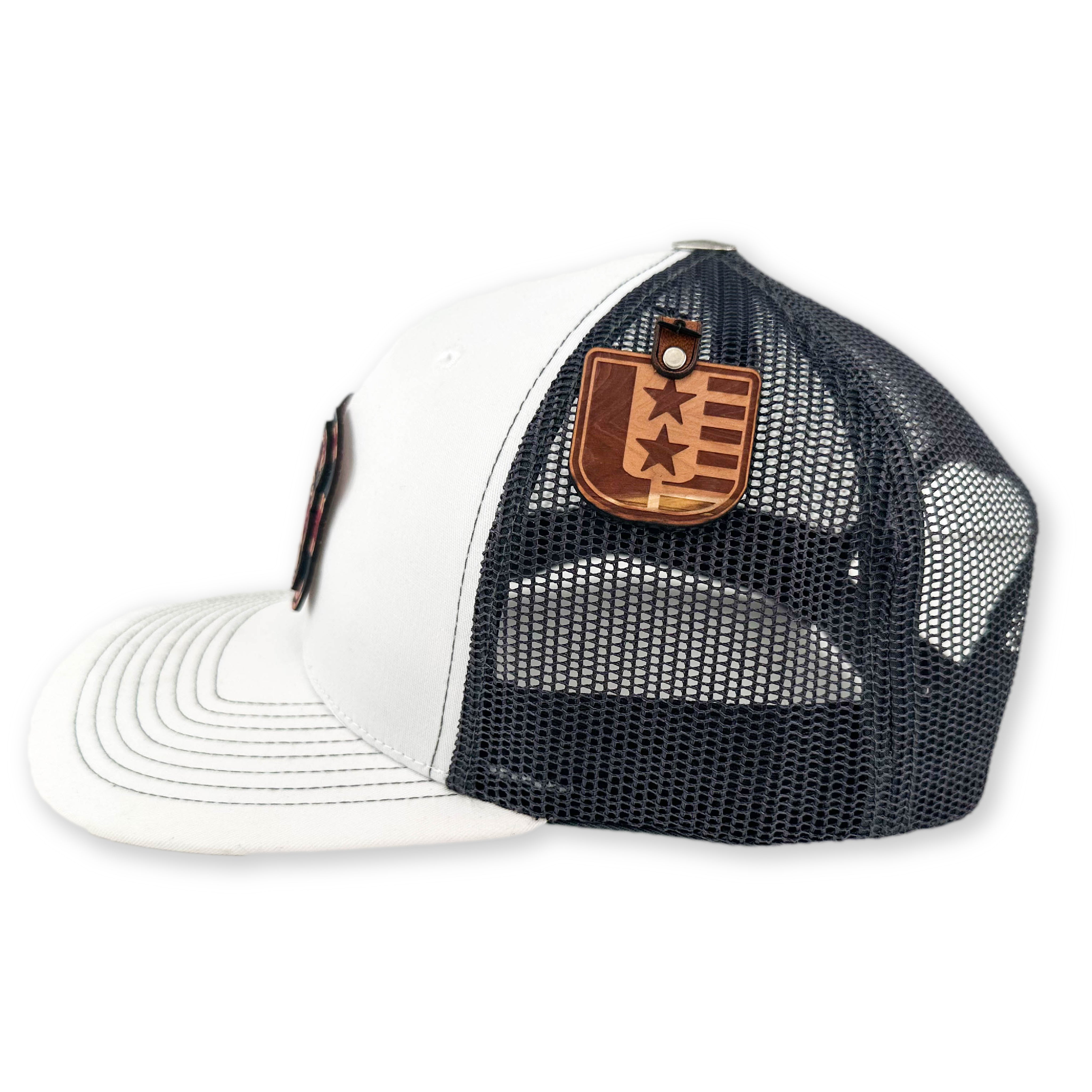 SEVEN FOUR UNION LEATHER BRITISH BULLDOG - TRUCKER HAT